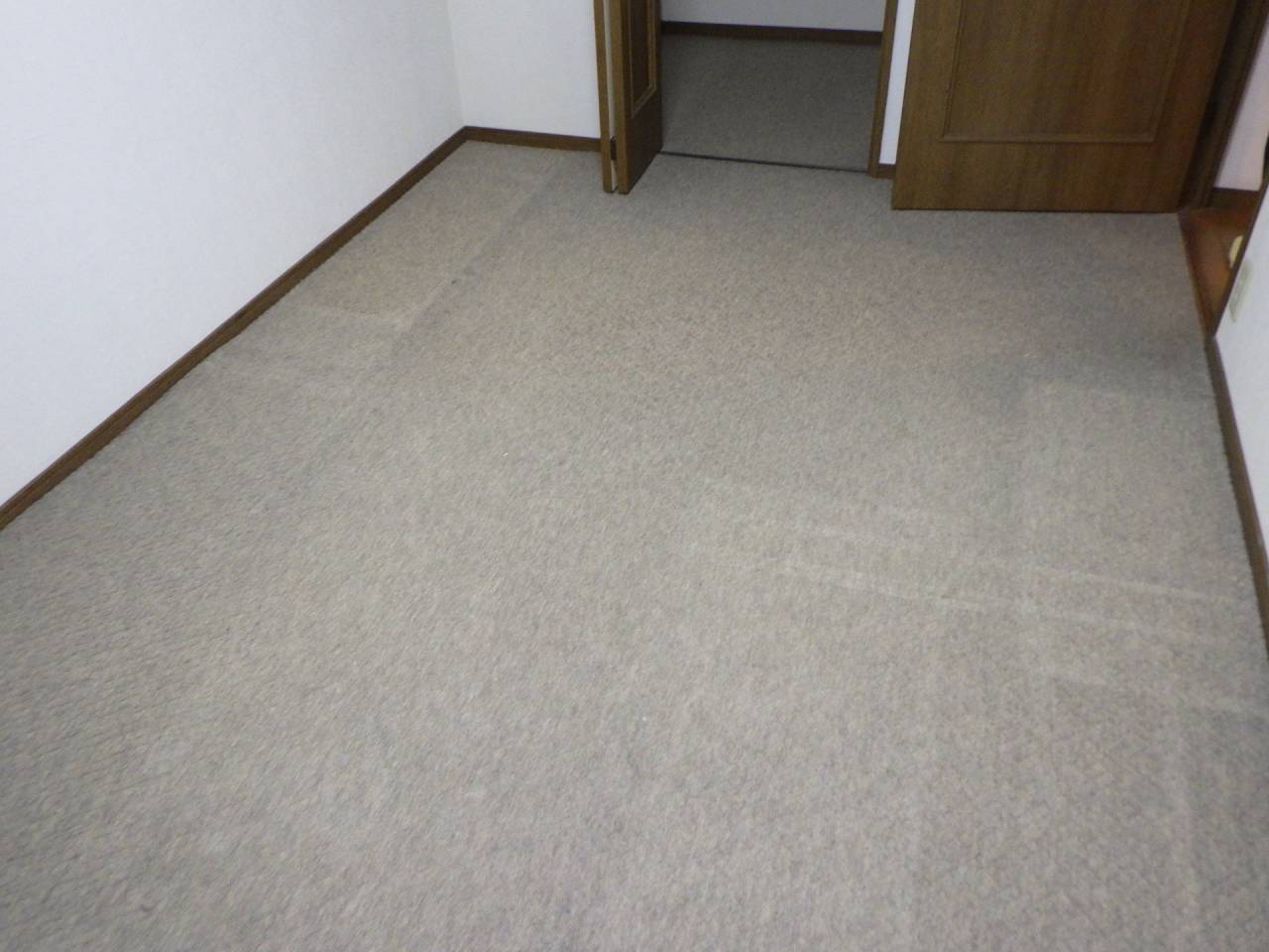 床のイメチェン［カーペット→フローリング］