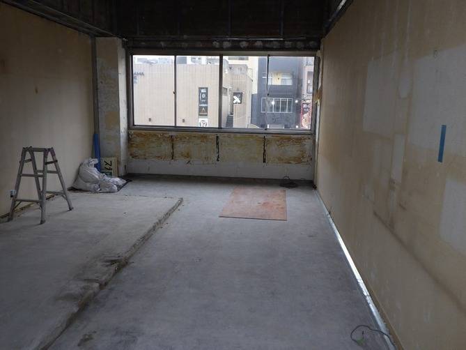 テナントビルのスケルトン工事<br>@福岡市中央区のリフォーム