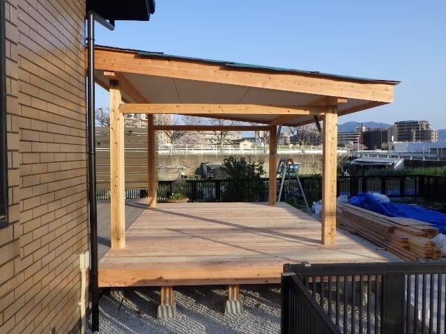 屋根付きのウッドデッキ増築②<br>@福岡市西区のリフォーム